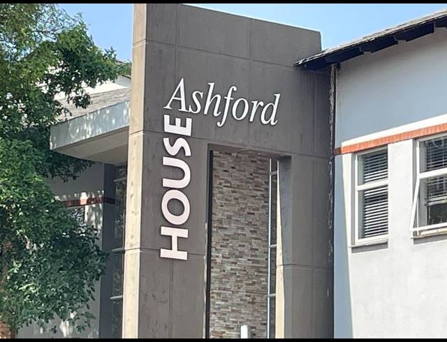 BUSINESS PROPERTY TO RENT IN MIDSTREAM ESTATE